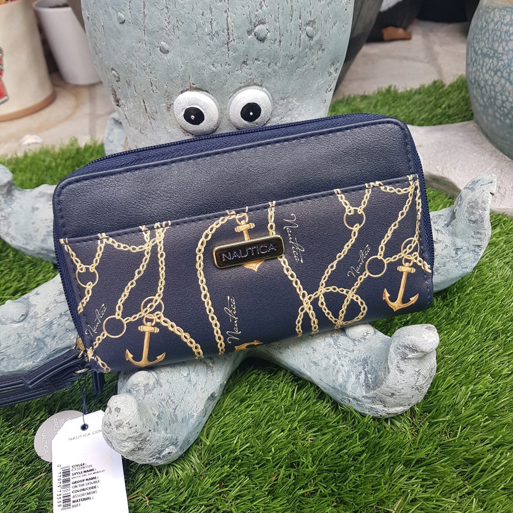 Nautica wristlet wallet